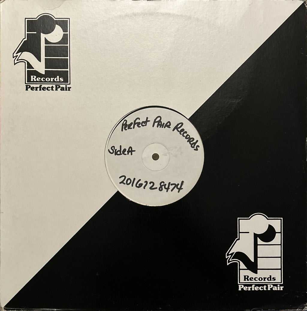 The Coming Out Crew - Free, Gay & Happy (1994) US Garage House White Label 12"